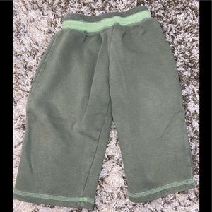 Into the nEt sweats